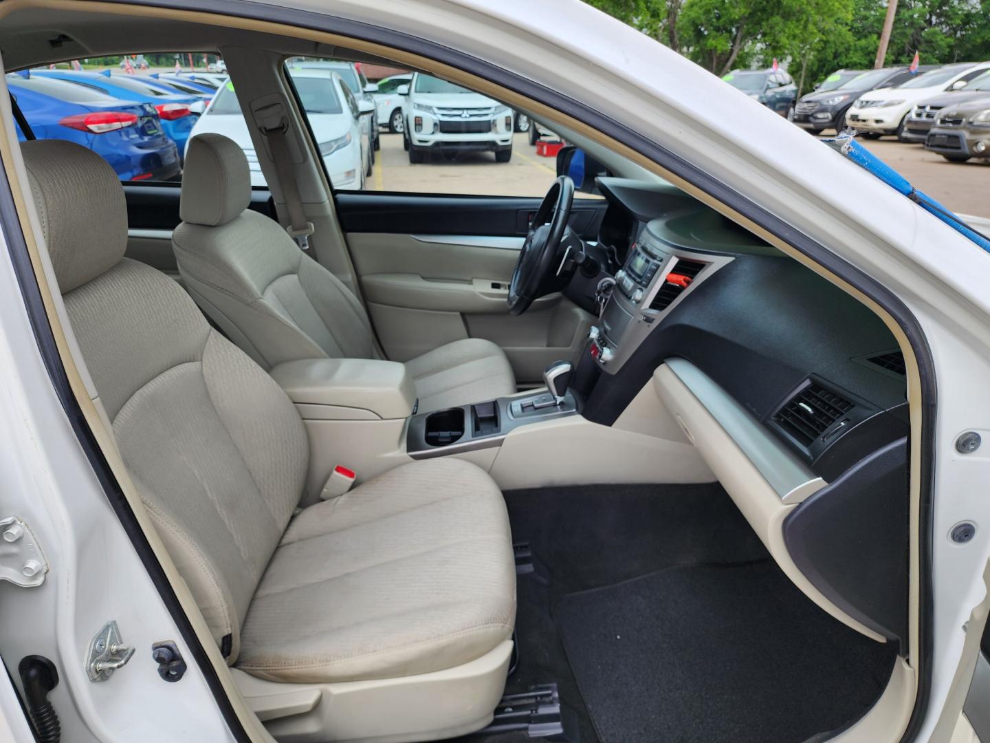 2012 DIAMOND WHITE Subaru Legacy Premium (4S3BMCB61C3) with an 2.5L H4 SOHC 16V engine, Continuously Variable Transmission transmission, located at 2660 S.Garland Avenue, Garland, TX, 75041, (469) 298-3118, 32.885551, -96.655602 - Welcome to DallasAutos4Less, one of the Premier BUY HERE PAY HERE Dealers in the North Dallas Area. We specialize in financing to people with NO CREDIT or BAD CREDIT. We need proof of income, proof of residence, and a ID. Come buy your new car from us today!! This is a very well cared for 2012 SU - Photo#16